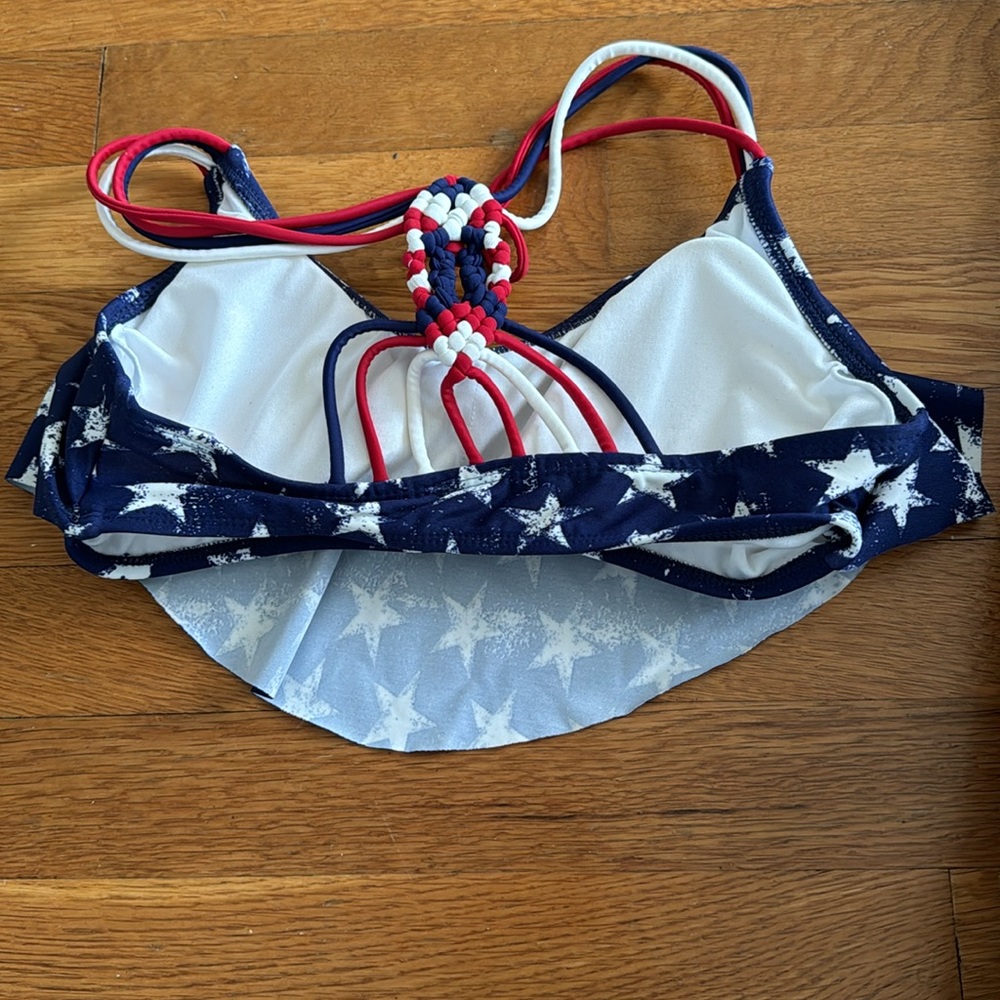 Bathing suit top - Picture 2 of 2